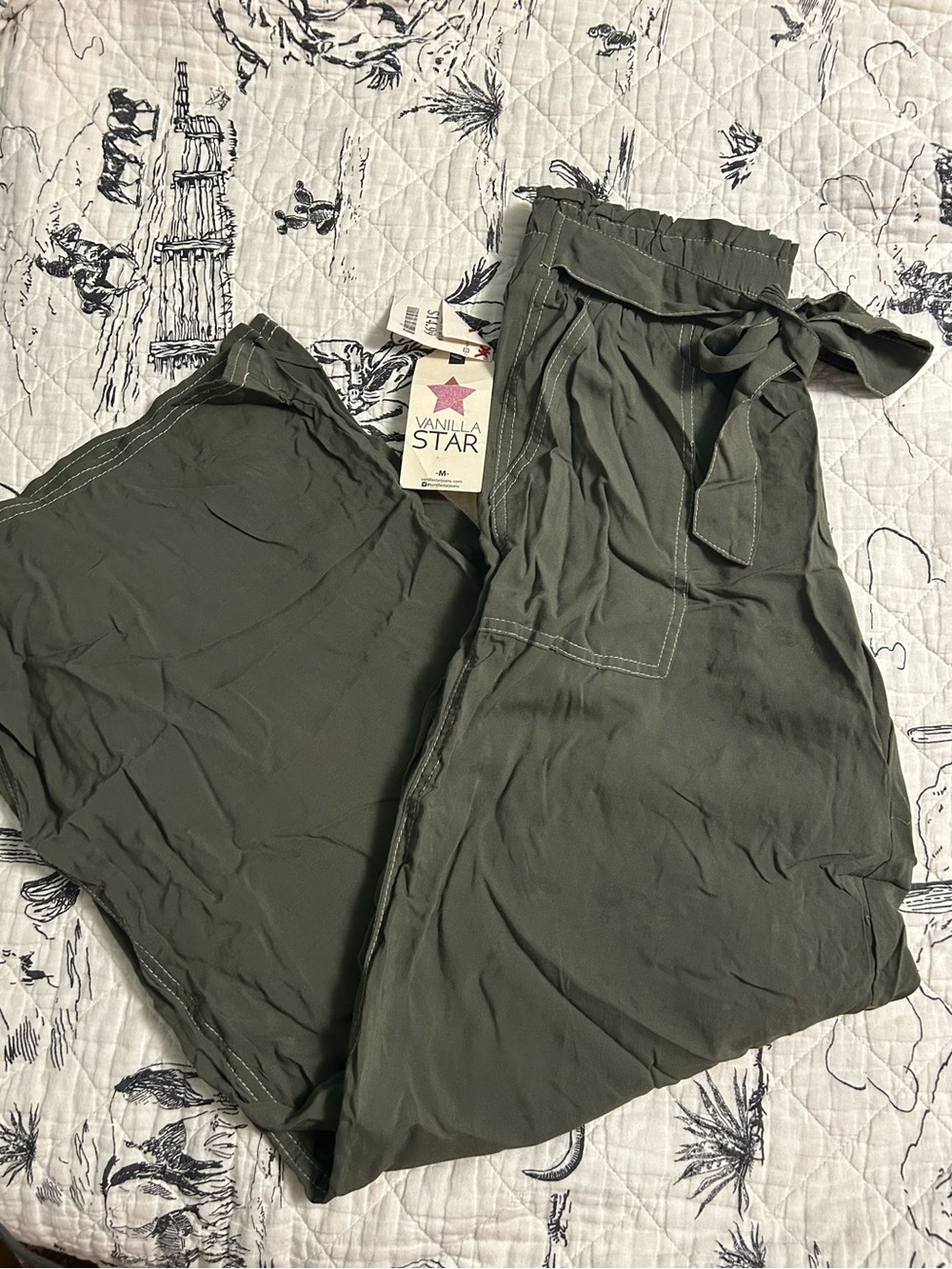 Vanilla Star Olive Green High-Waist Paperbag Wide Leg Pants with Tie